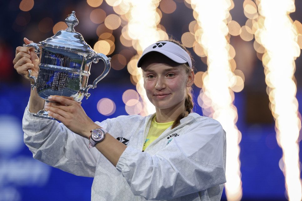 Sabalenka podwójnie zdetronizowana w finale US Open. Rybakina nową światową „1”