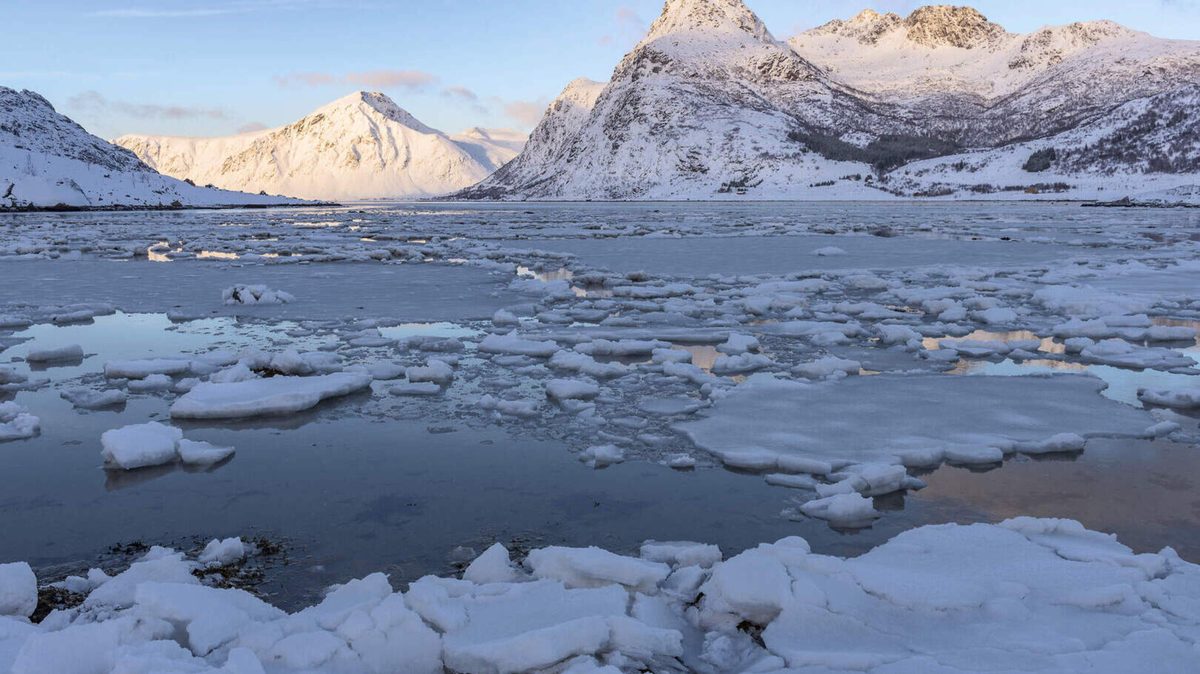 NAVO betrapt Russische onderzeeërs die geheim wapen testen in de buurt van Spitsbergen