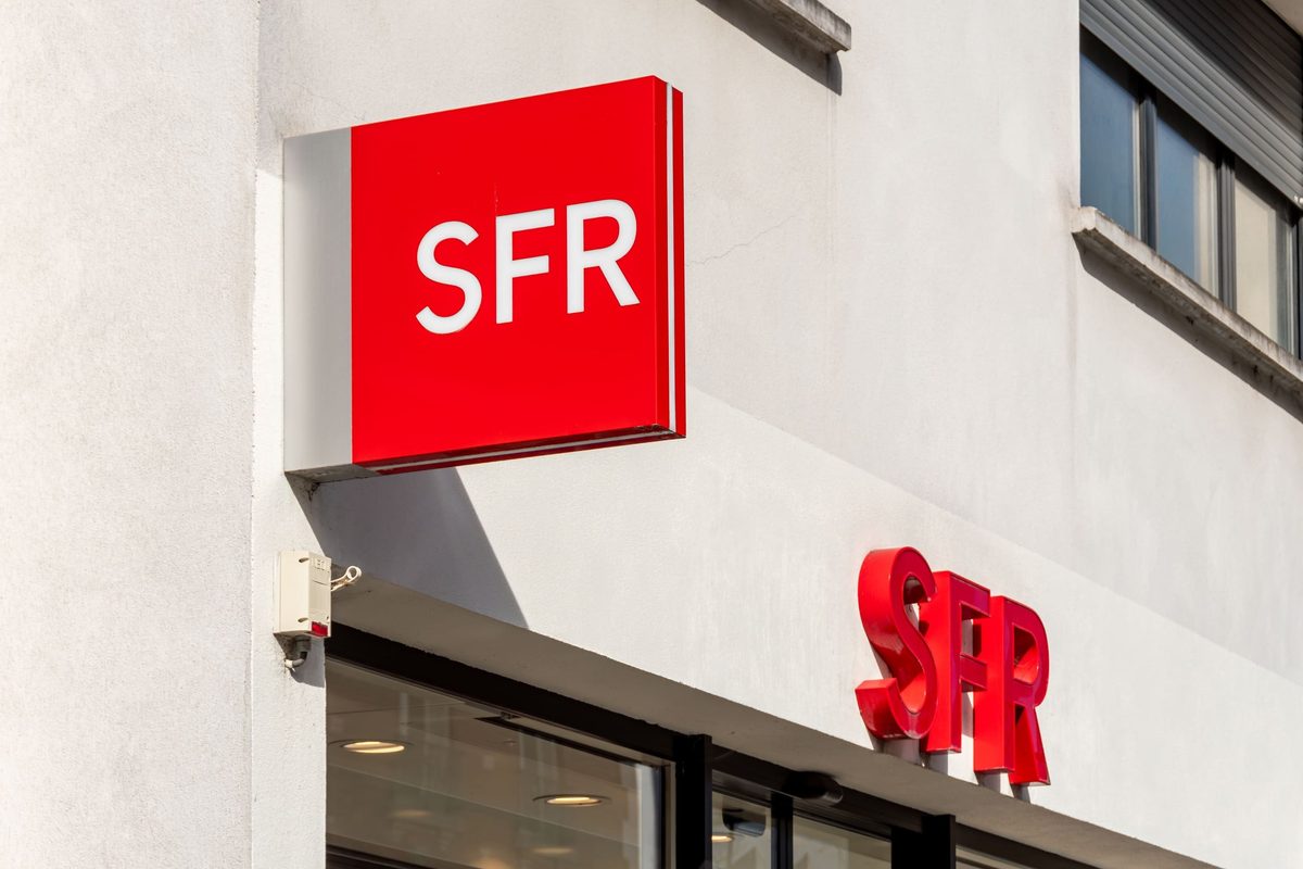 Rachat de SFR : les syndicats déçus des offres des repreneurs appellent à la grève