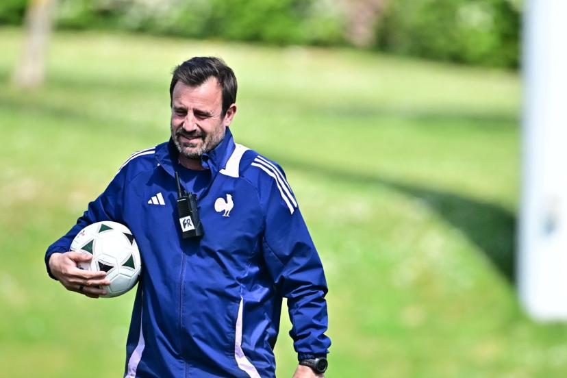 François Ratier, sélectionneur de l'équipe de France, avant le début du WXV : « On sait à quoi s'attendre »