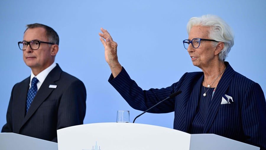Geldpolitik: Jetzt live: EZB-Chefin Lagarde erklärt die Zinserhöhung