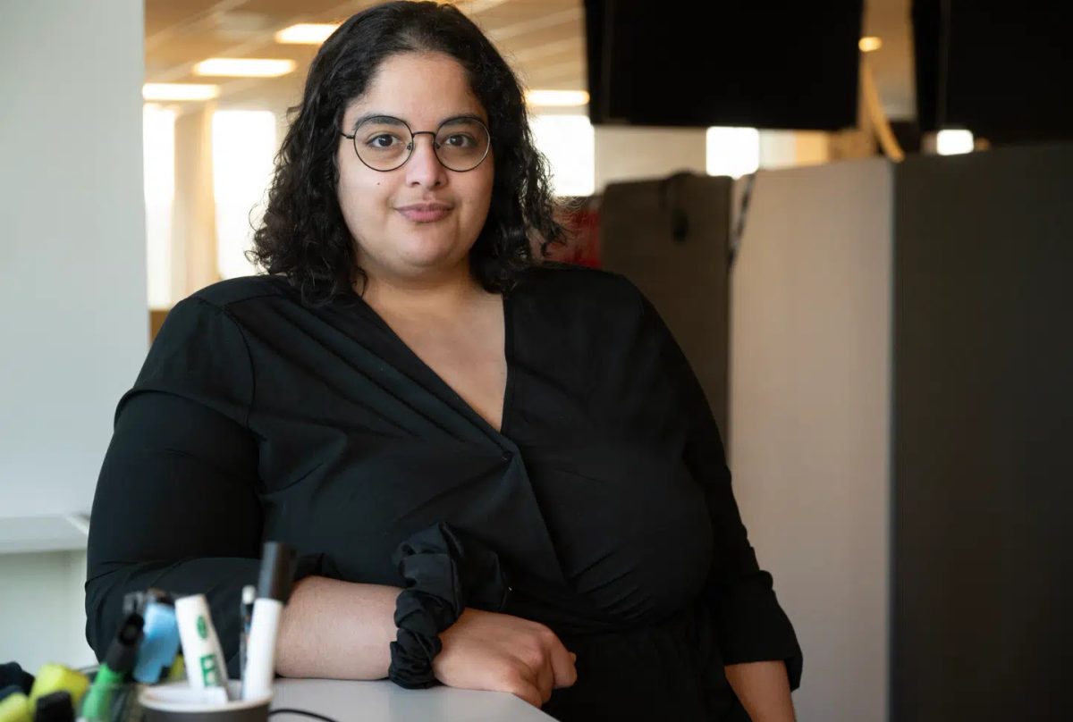 Inas Hamdan afslører antisemitter på den svenske venstrefløj. Nu kalder de hende for »en forræder«