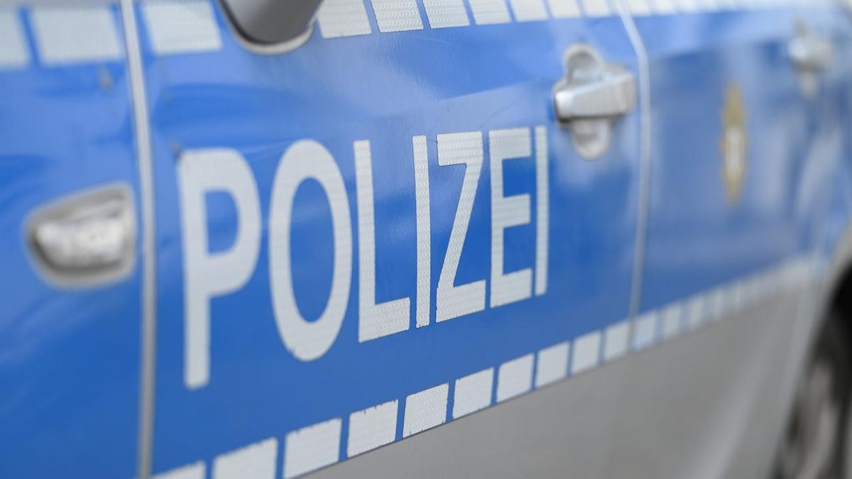 Gefahrenbremsung: Bus bremst abrupt - sieben Fahrgäste verletzt