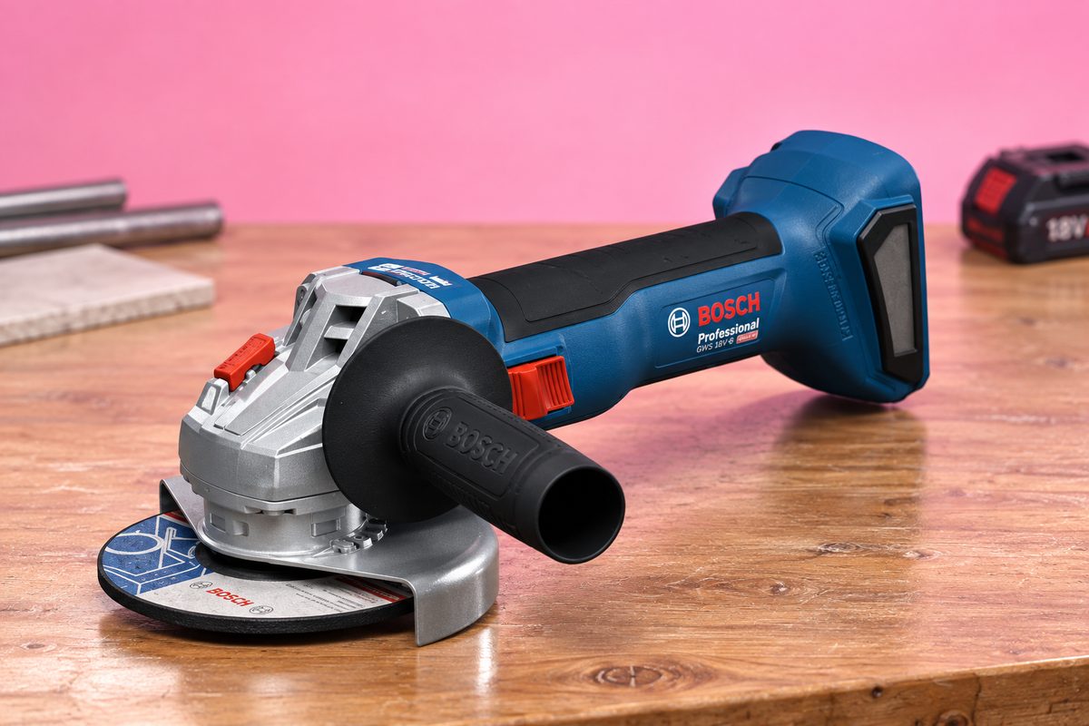 Bosch Professional GWS 18V-8 sotto i 110€, ben spesi per tagliare senza cavo
