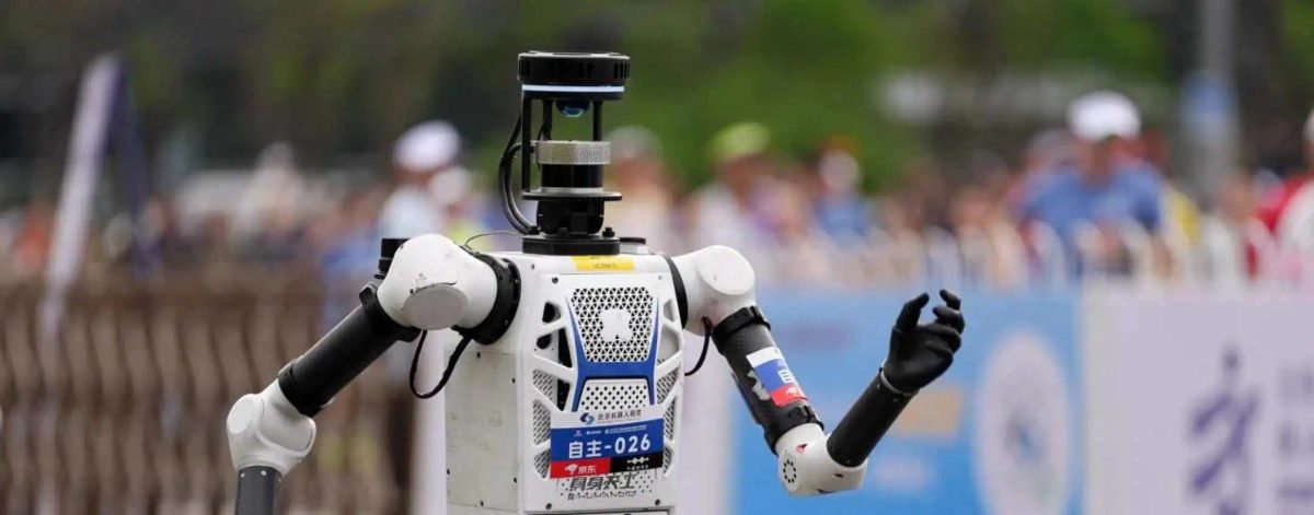 Dopo aver battuto Usain Bolt, il robot umanoide cerca un lavoro…