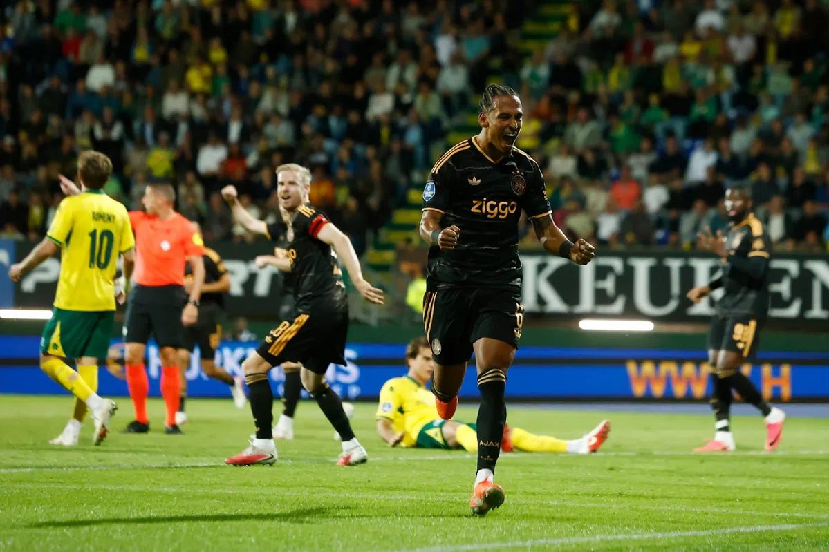 De nieuwe abwehrchef van Ajax