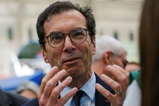 Budget 2027 : le ministre du Travail favorable à un « effort des retraités » mais pas à la « désindexation »