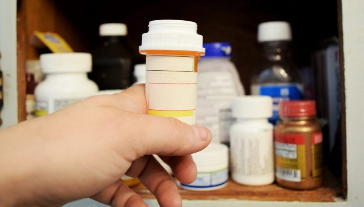 States should not adopt laws that close drugstores
