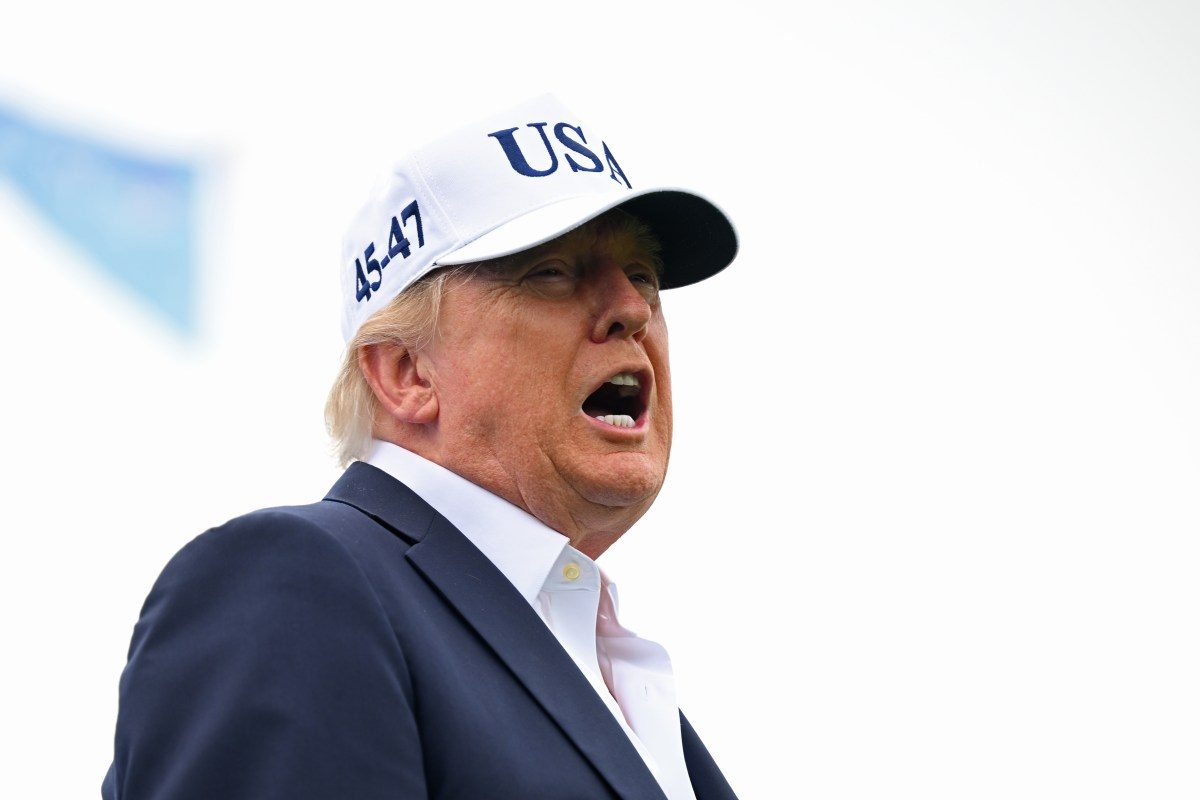 Trump Issues Warning to Zelensky Over Strikes on Russia