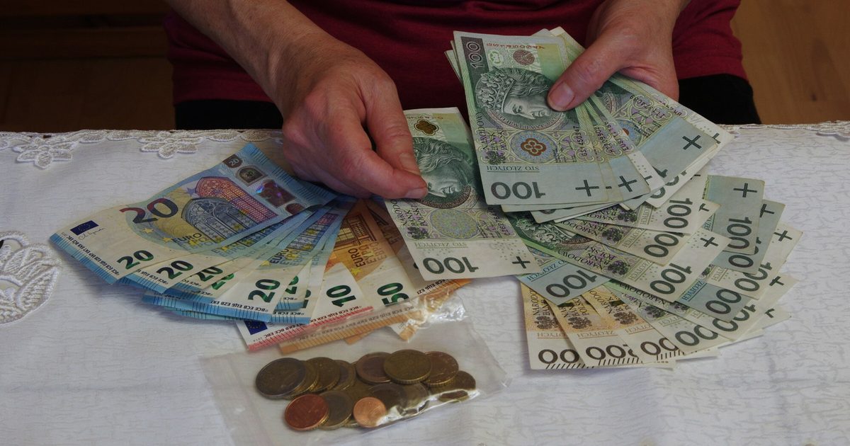 Nawyki oszczędzania Polaków. Ten błąd sporo kosztuje