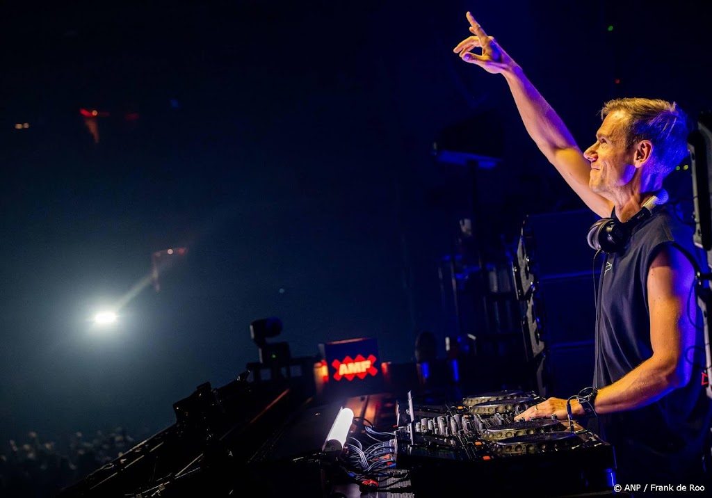 Deelname Make Up Your Mind zet Armin van Buuren aan het denken