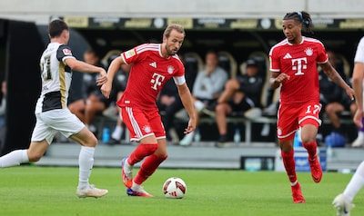 LIVE. De bal rolt weer! Weet Bayern München de voorsprong te verdubbelen en de overwinning binnen te halen?