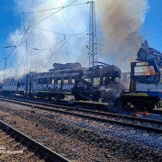 Russische drone treft trein vlak bij Poolse grens: ‘Rusland tast de rode lijnen van het Westen verder af’