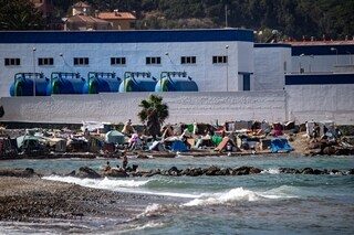 Crise de Ceuta : plus de 5 300 migrants sont retournés au Maroc en un mois, selon le gouvernement espagnol