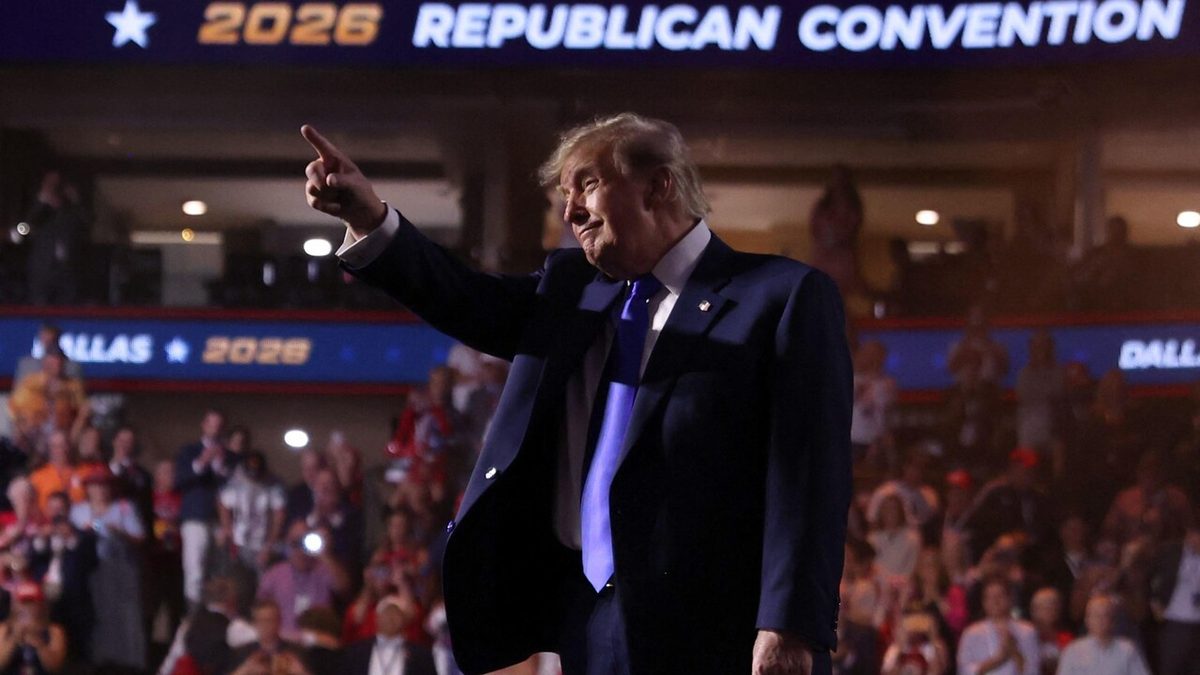 Trump: 'Fateci finire il lavoro e ogni americano avrà 5.000 dollari'