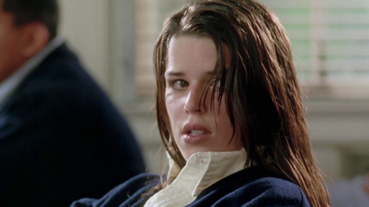 Neve Campbell's 101-Minute Fantasy Horror Movie Is An HBO Max Streaming Hit 30 Years Later