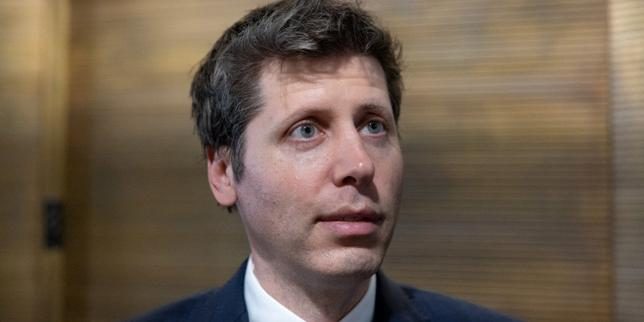Sam Altman annonce qu’OpenAI n’entrera pas en Bourse en 2026, en raison des inquiétudes liés à la sécurité de l’intelli…