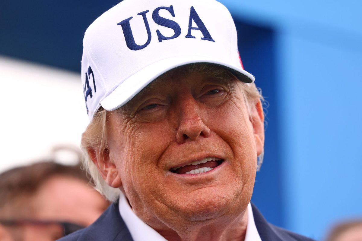 Trump ut mot KI-kritikere: – Svært negative krefter