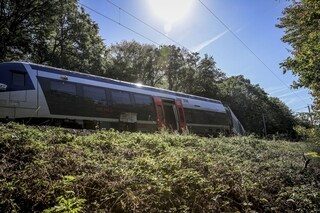 Déraillement d’un train en Normandie : deux victimes restent hospitalisées, l’enquête et les expertises se poursuivent