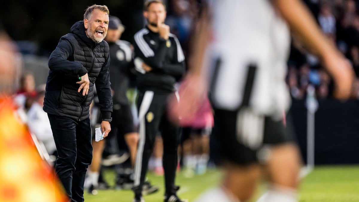 Stahre tvingas ändra i elvan efter derbysuccén
