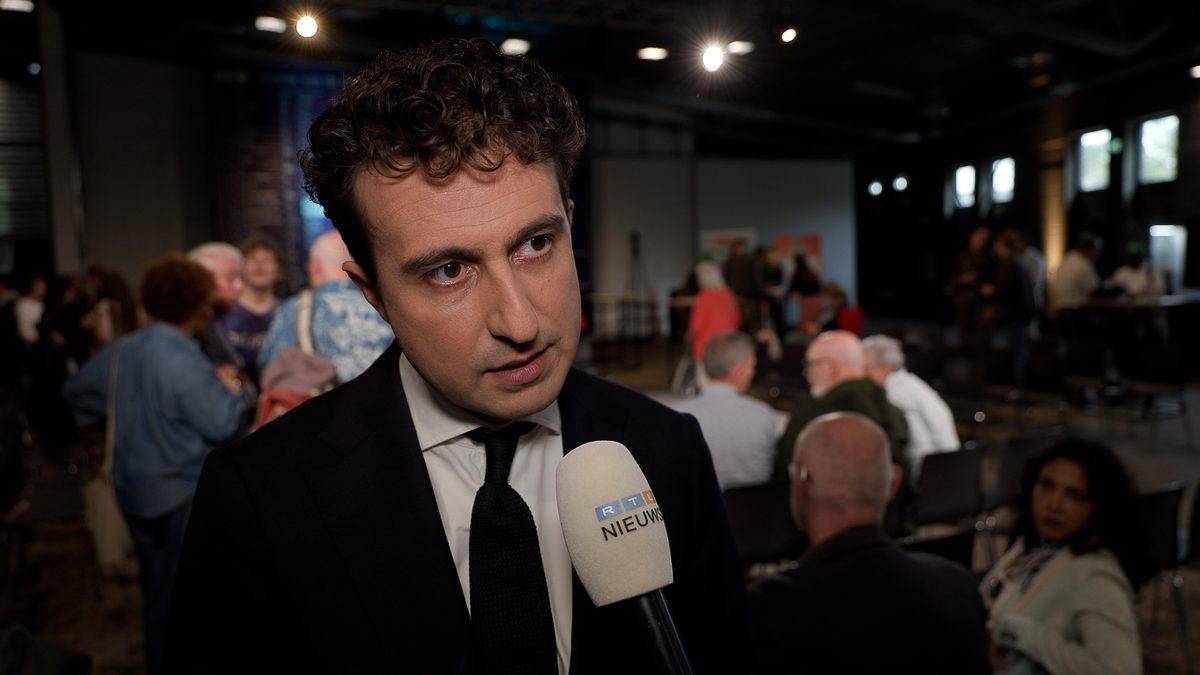 PRO-leider Klaver voert druk op in aanloop naar Prinsjesdag: 'Er dreigt politieke chaos'
