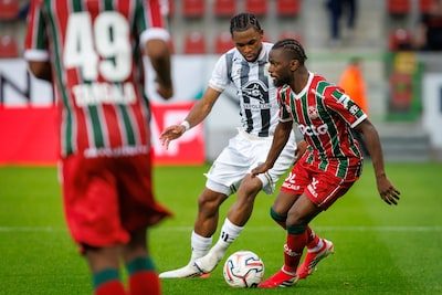 LIVE. Zulte Waregem komt niet tot kansen tegen stug Charleroi