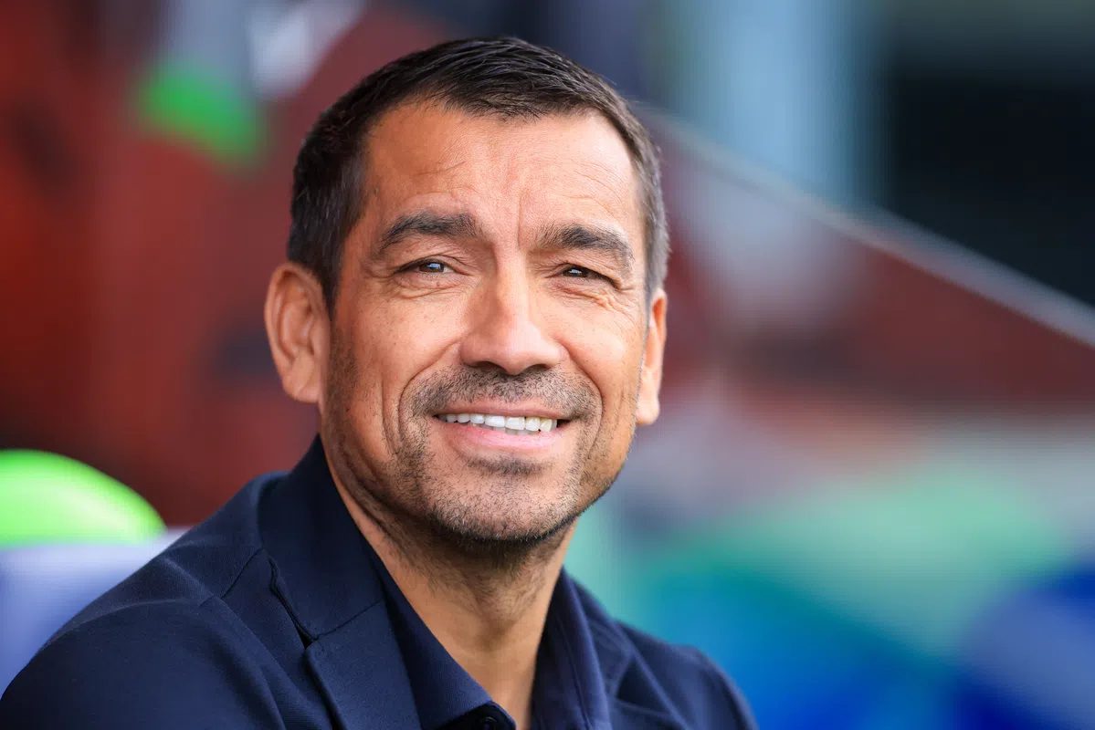 Van Bronckhorst na monsterzege in Zwolle: 'Beste helft ooit onder mijn leiding'