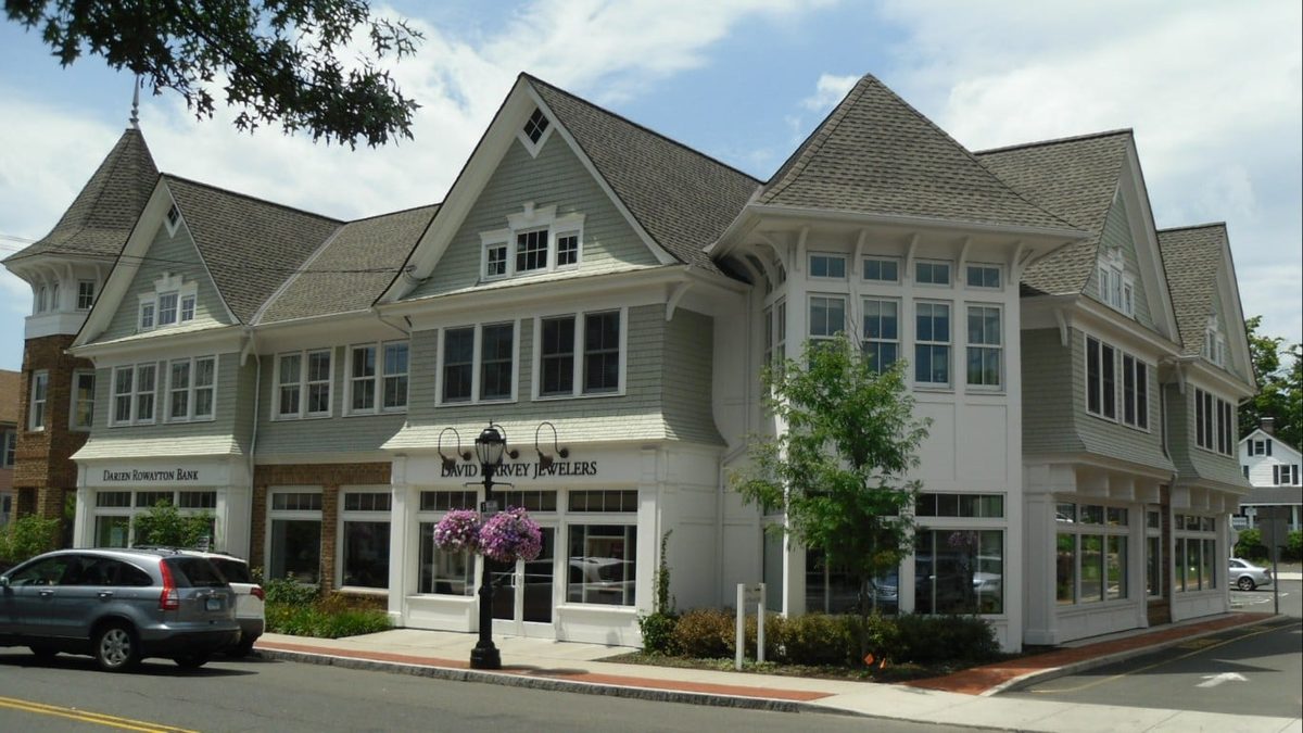 5 REITs That Turn Long-Term Leases Into Reliable Dividend Income
