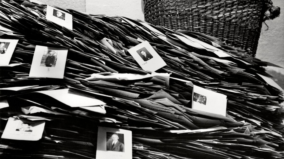 NSDAP-Archiv: Der Erinnerungsweltmeister Deutschland hat es sich viel zu bequem gemacht – Meinung