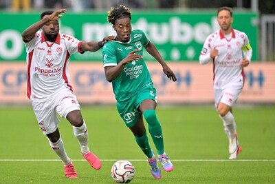 LIVE. 1-0! Isah trapt La Louvière meteen op voorsprong
