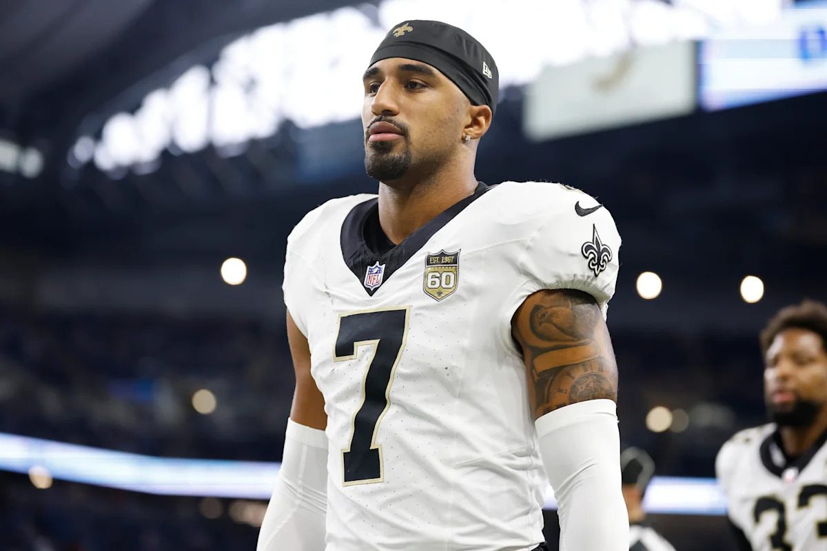 Saints scoop and score negated after controversial call bails out Lions