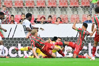 LIVE. Meteen alle hens aan dek bij Essevee: Bostyn houdt thuisploeg recht met dubbele redding
