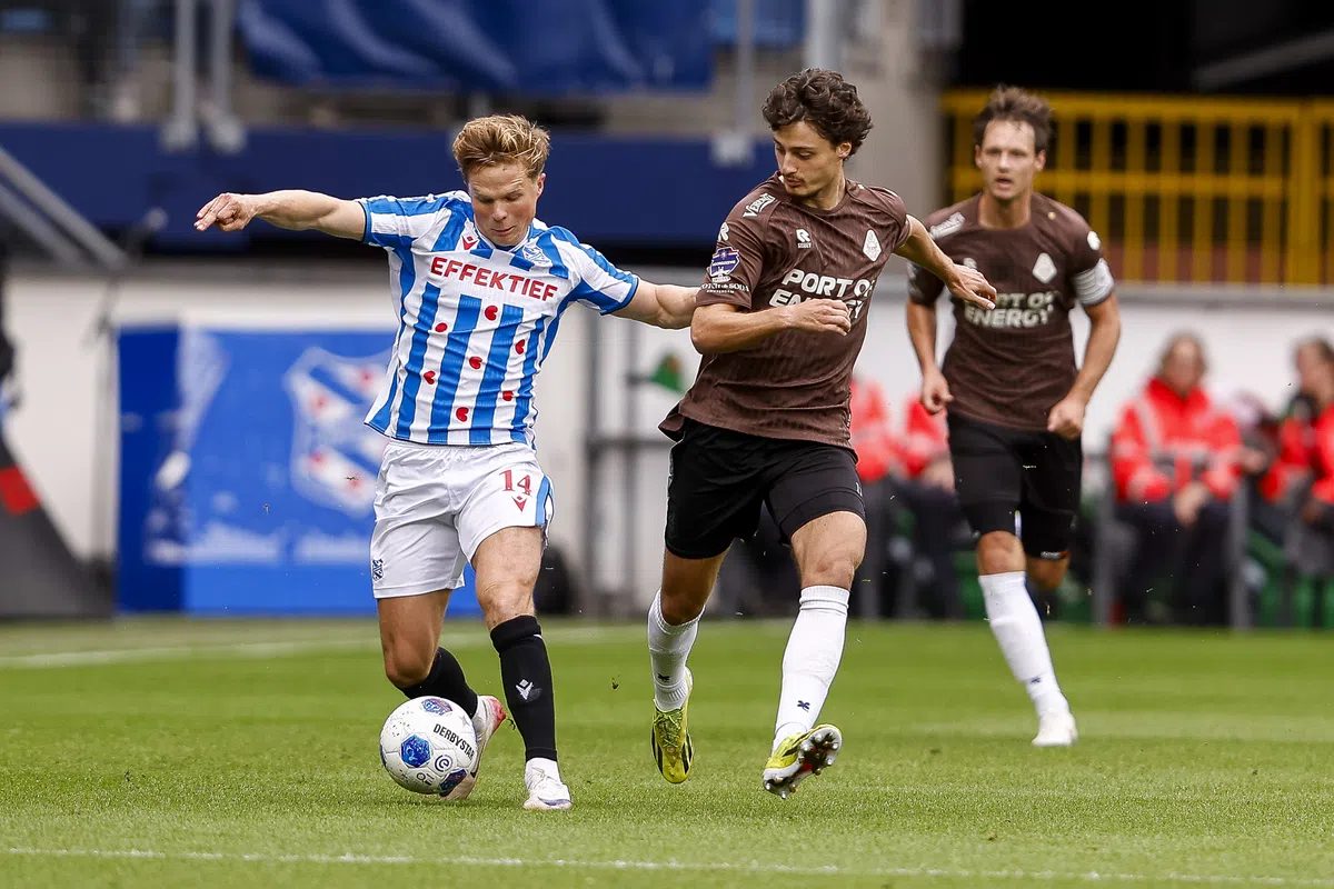 Onmachtig SC Heerenveen kan geen vuist maken tegen Telstar in zouteloos duel
