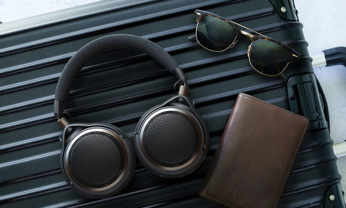 Audio-Technica łączy ogień z wodą. Audiofile już biegną po te słuchawki