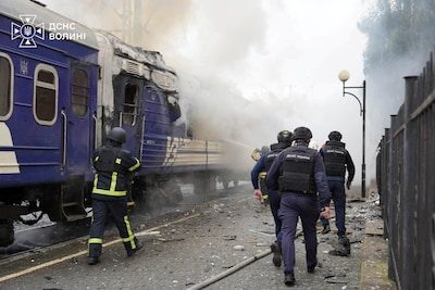 “Le train qui transportait Boris Johnson et d’autres conseillers était probablement la cible de l’attaque russe”