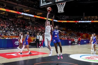 Trop fortes pour la France, les Américaines s’offrent un cinquième titre mondial consécutif