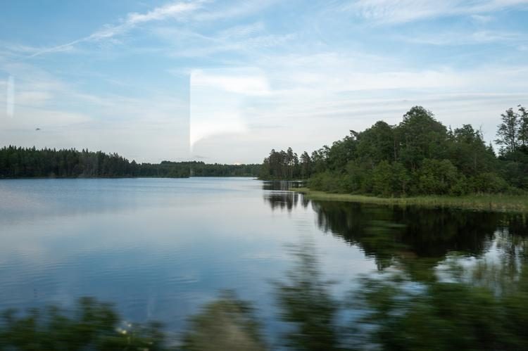 Gennem flere hundrede kilometer skinner får man fornemmelsen af, hvordan det moderne Sverige blev skabt