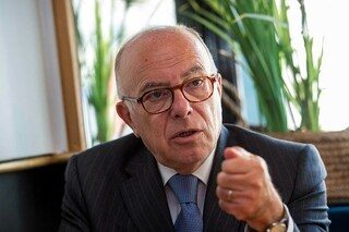 ENTRETIEN. Présidentielle 2027 : face au RN et à LFI, Bernard Cazeneuve en appelle à une « coalition des engagés »