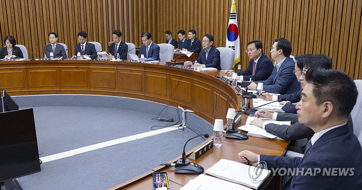 김성수 대법관 후보자 청문회…재제청 등 쟁점 전망