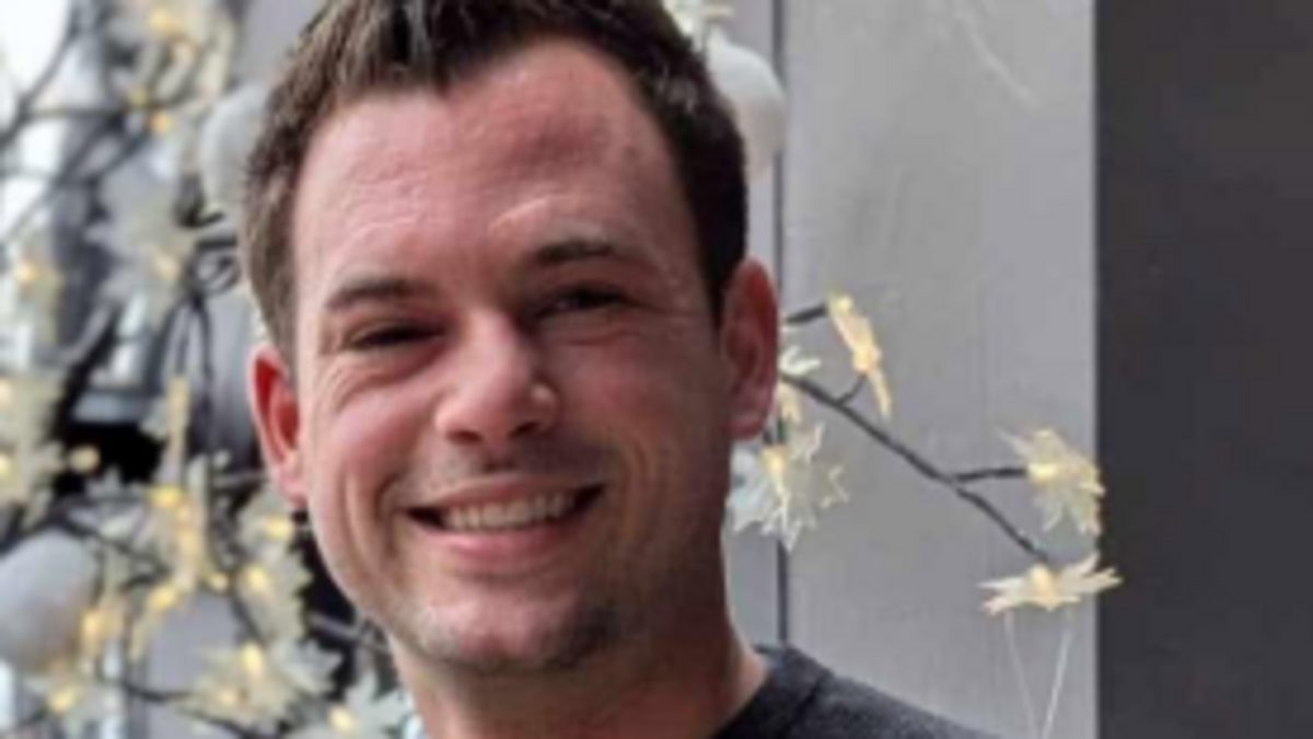 « Ce devait être leur plus belle journée » : un homme meurt dans un accident de la route en se rendant à son mariage