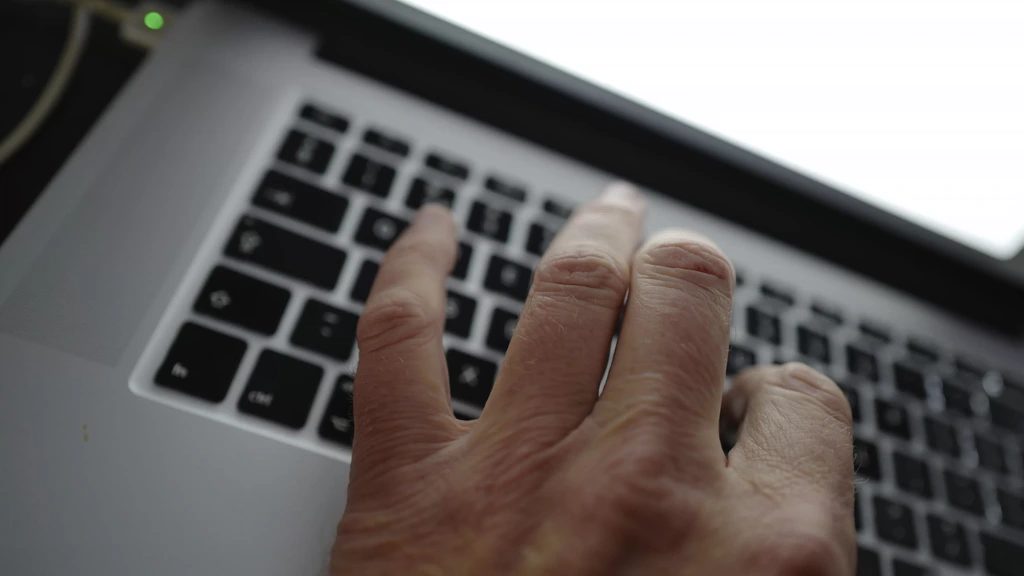 Vrouw (45) opgepakt in onderzoek naar huurmoord via darkweb