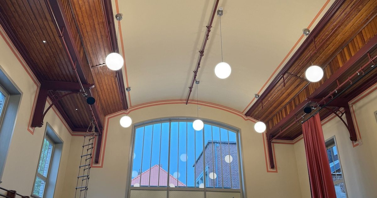 Une salle de gymnastique dessinée par Horta rouvre ses portes à Vilvorde