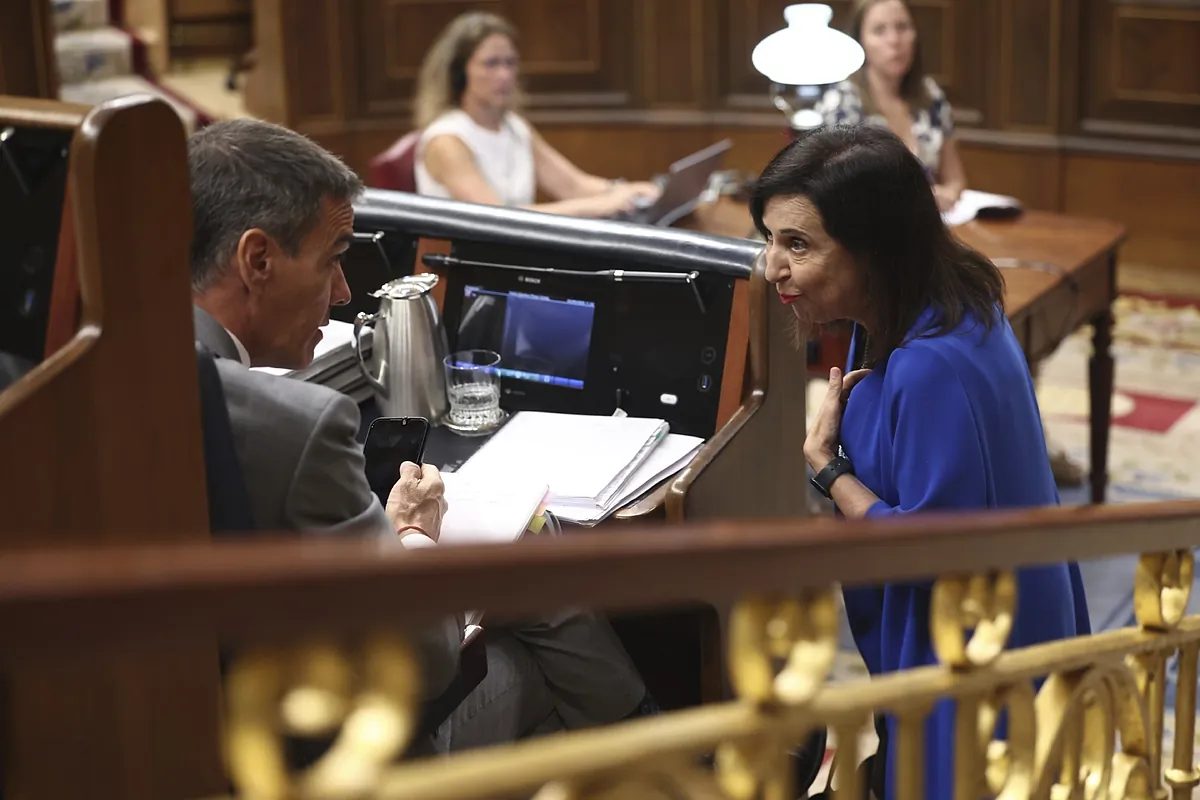 Robles mantiene su fidelidad de más de una década a Sánchez pese al "feo" en el Congreso por la crisis de Ceuta: "No es…