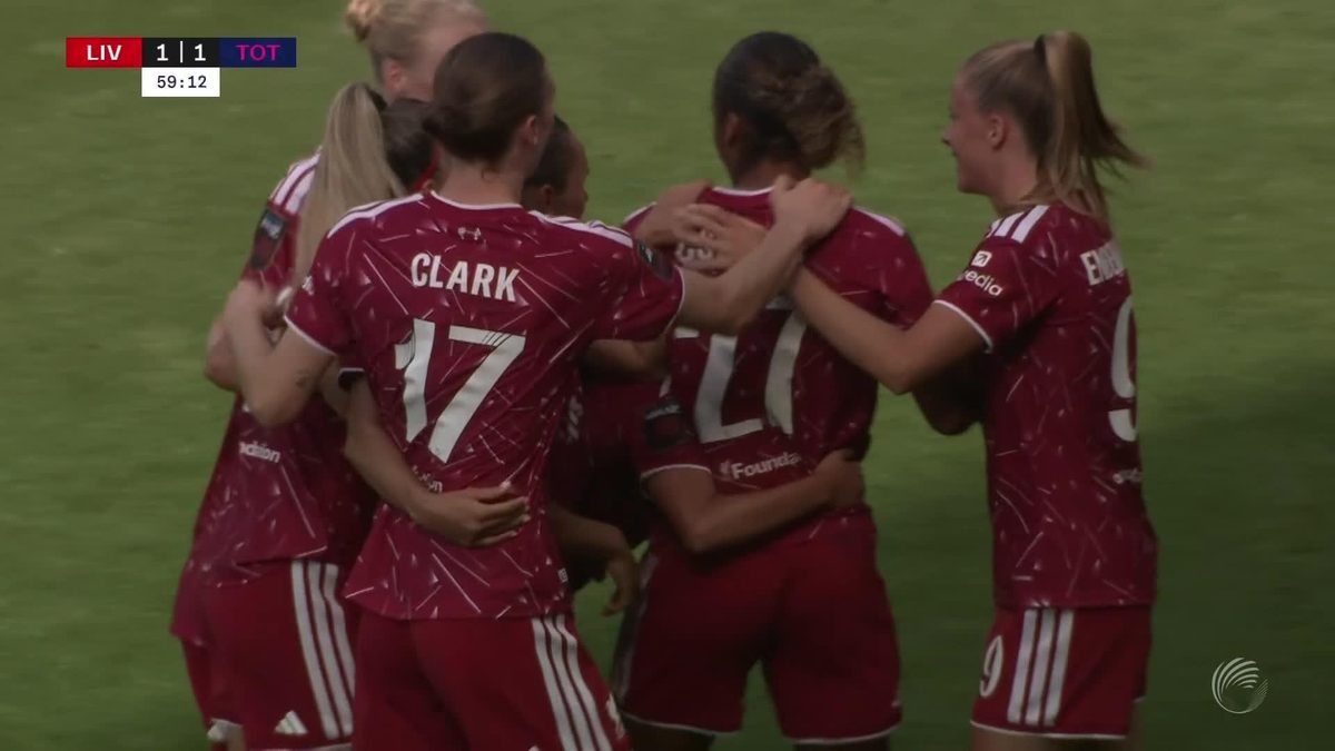 Csillag med scoring for Liverpool