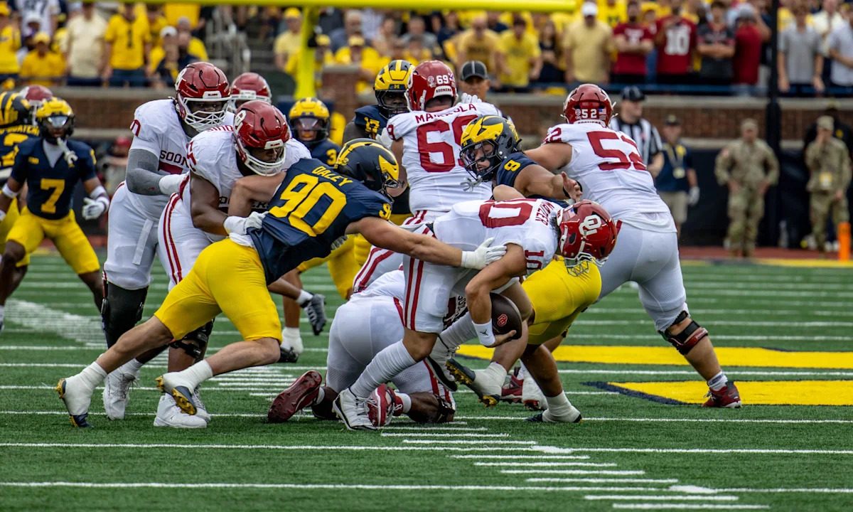 Michigan cracks Yahoo Sports top 10 after upset win over Oklahoma