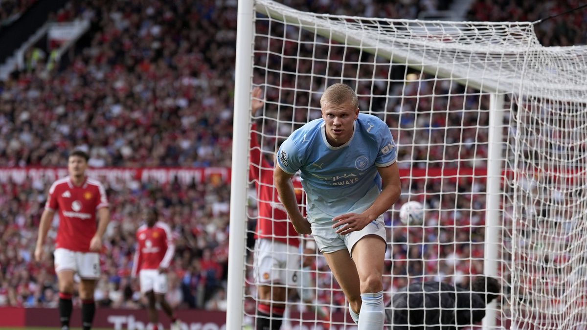Goal that led to Man Utd's derby defeat by City was VAR 'error', referees admit