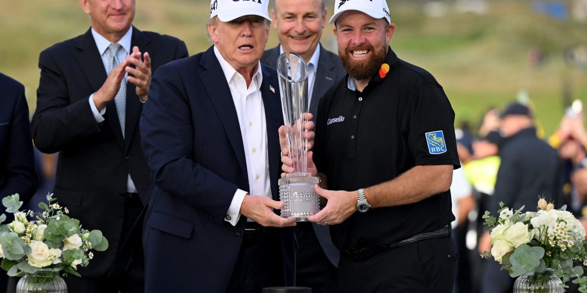 ‘Everybody’s been bugging me’ — Trump says he’ll remove his 10% tariff on Irish whiskey during trophy ceremony at a gol…