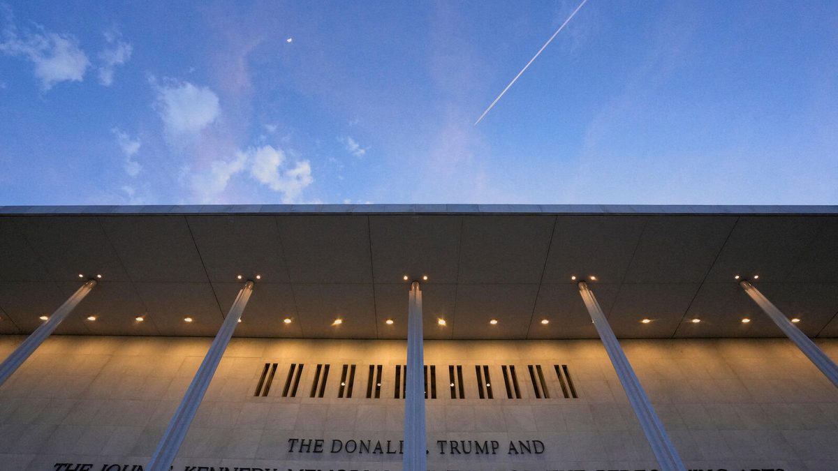 États-Unis : le Kennedy Center redessiné par Trump, désormais au bord de la faillite, devrait fermer ce mardi