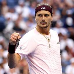 Alexander Zverev klopt Ben Shelton in US Open-finale met opmerkelijk einde