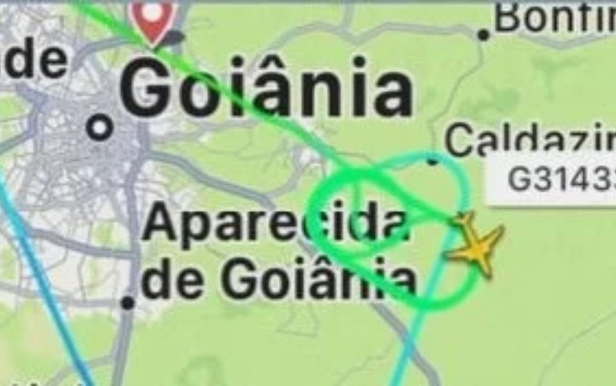 Passageiro de avião com 180 pessoas que fez pouso de emergência em Goiânia diz que aeronave perdeu altitude após ouvir…